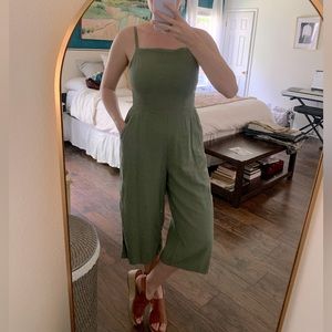 Old Navy Linen Blend Cropped Jumpsuit